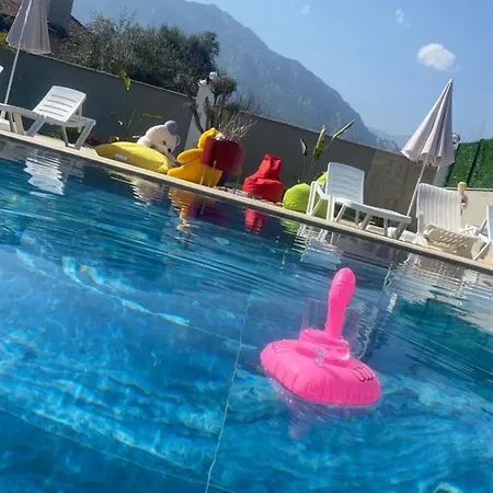 Klein Antalya * Kemer